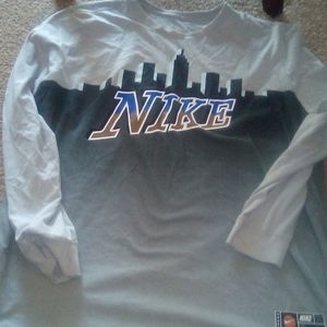 T shirt 2 for$10